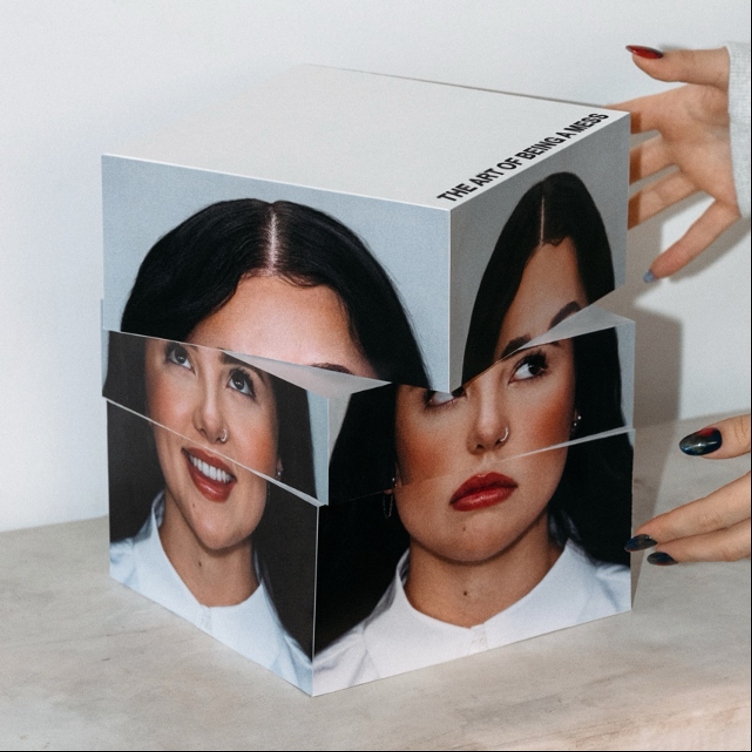 Lauren Spencer Smith Embraces the Chaos on ‘The Art of Being a Mess’